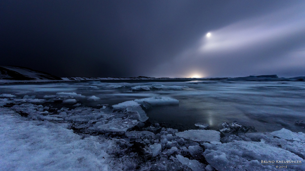 Moon over Jökulsarlon